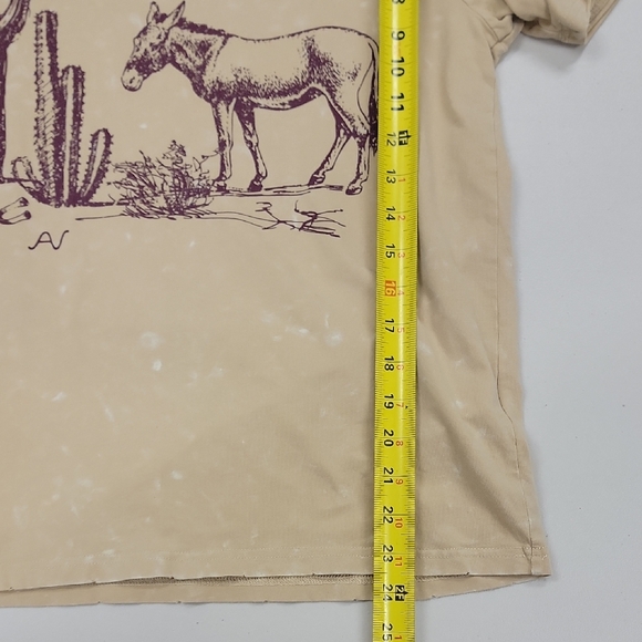 Ariat Beige Desert Graphic Tee - Picture 9 of 10